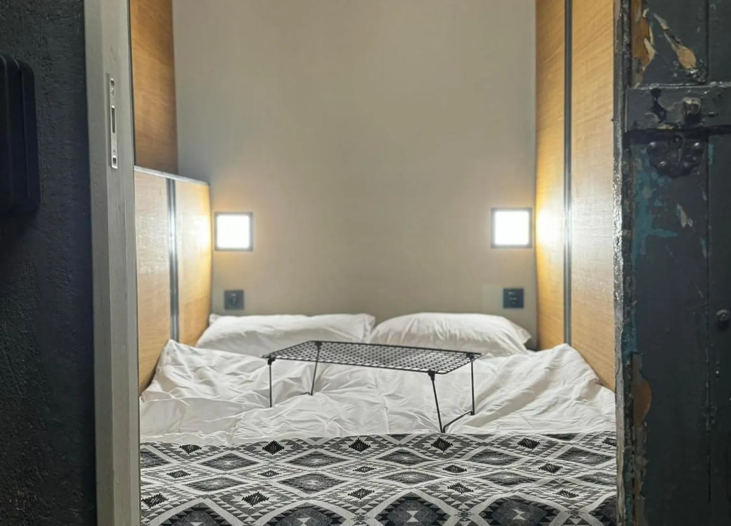 Swed Cab Embassy Hostel Varna Bulgaria