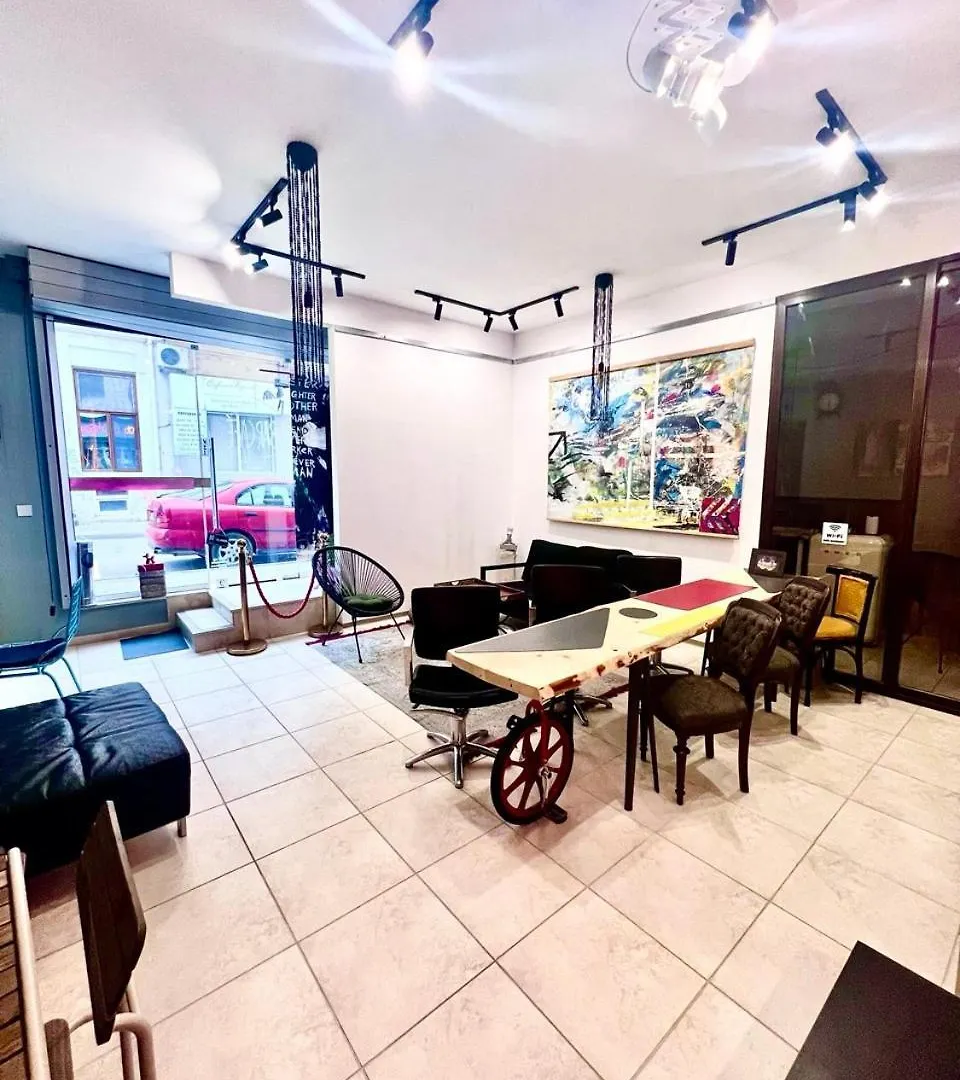Swed Cab Embassy Hostel Varna Bulgaria